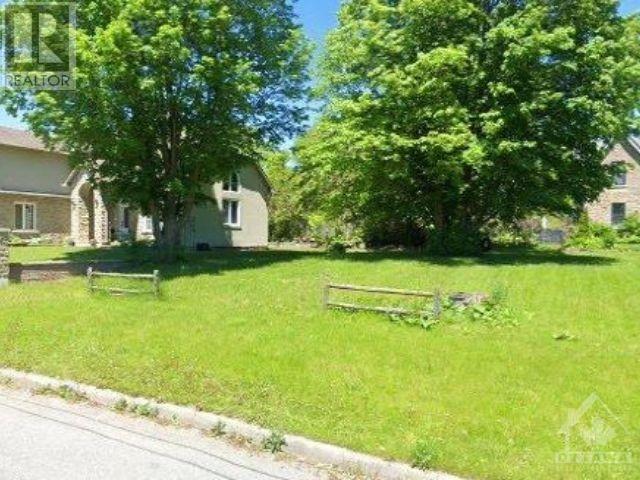33 Melville Drive Unit#b, Ottawa, Ontario  K2J 1W2 - Photo 1 - 1405176