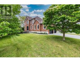 2 Hampstead Gate, Clarington, Ca