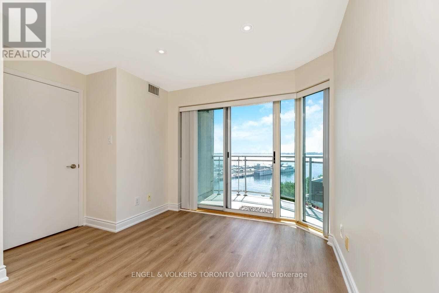 926 - 600 Queens Quay W, Toronto (Waterfront Communities), Ontario  M5V 3M3 - Photo 14 - C9235854