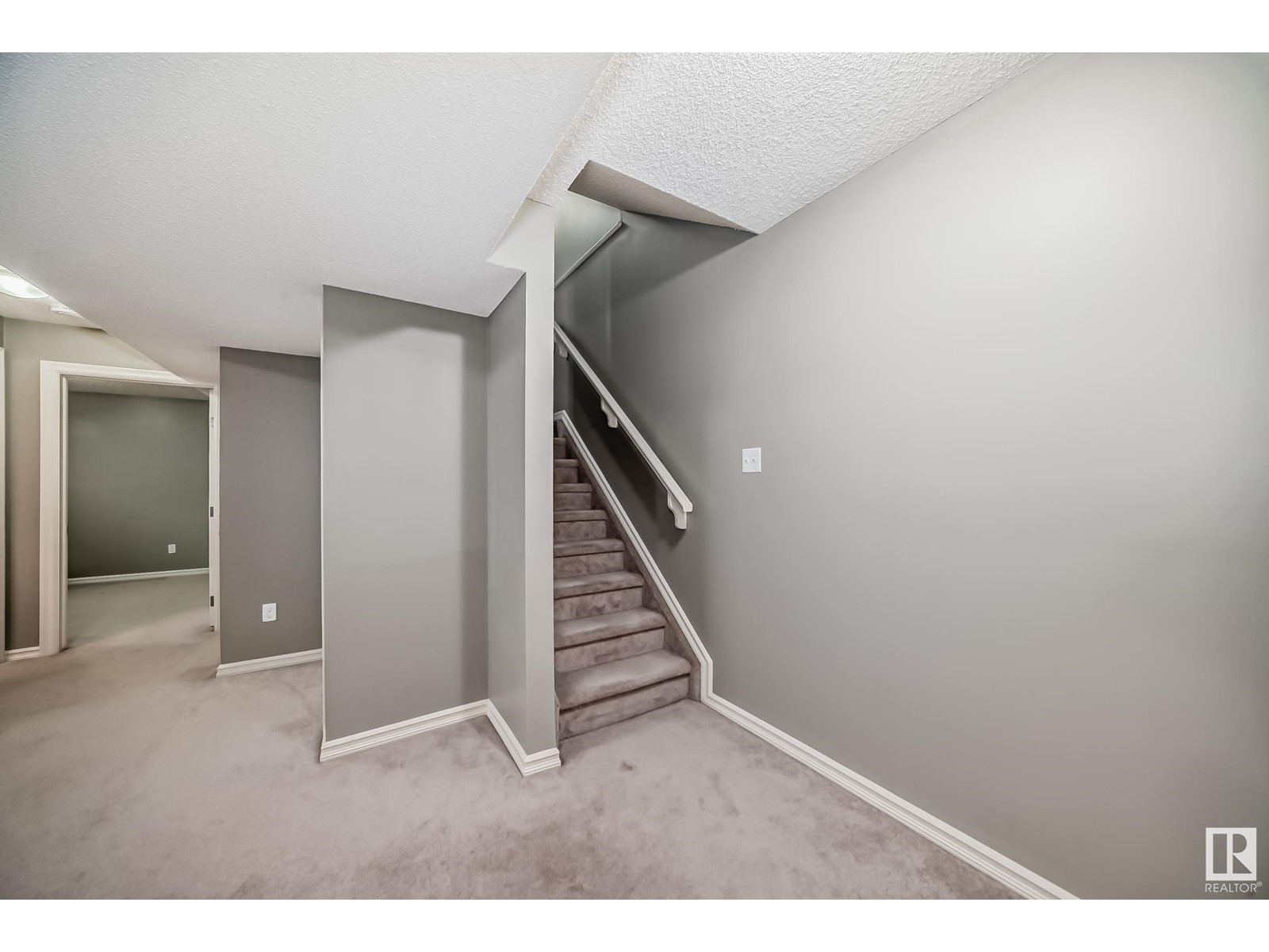 753 Decoteau Wy Nw Nw, Edmonton, Alberta  T5E 6P3 - Photo 42 - E4400080