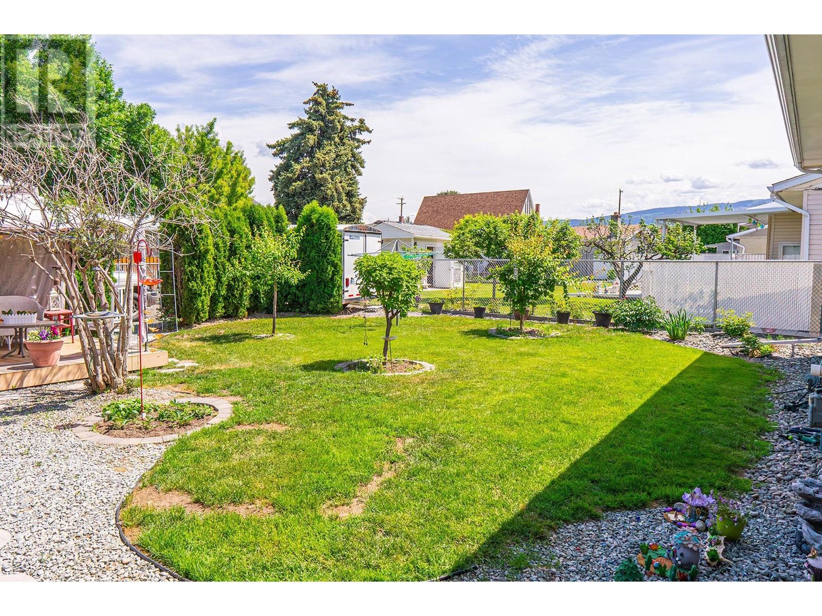 468 Mcgowan Ave, Kamloops, British Columbia  V2B 2P3 - Photo 36 - 180133