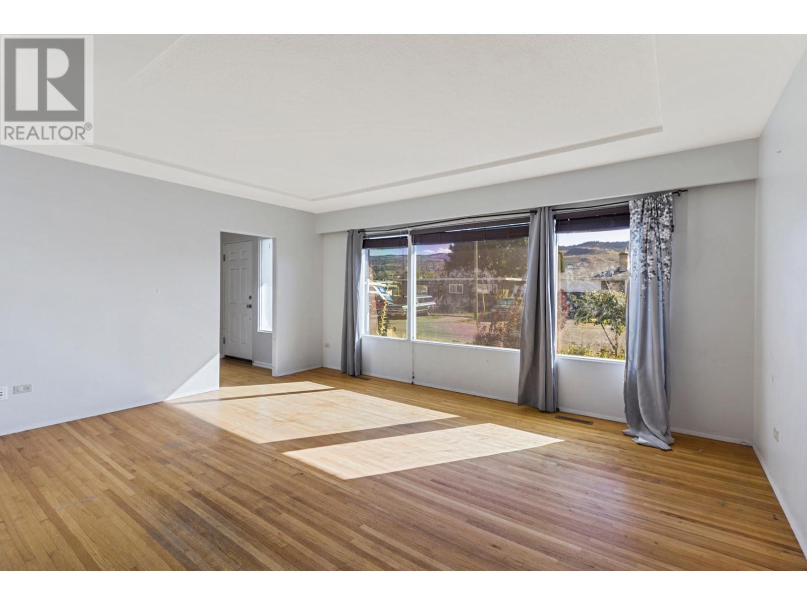 468 Mcgowan Ave, Kamloops, British Columbia  V2B 2P3 - Photo 8 - 180133