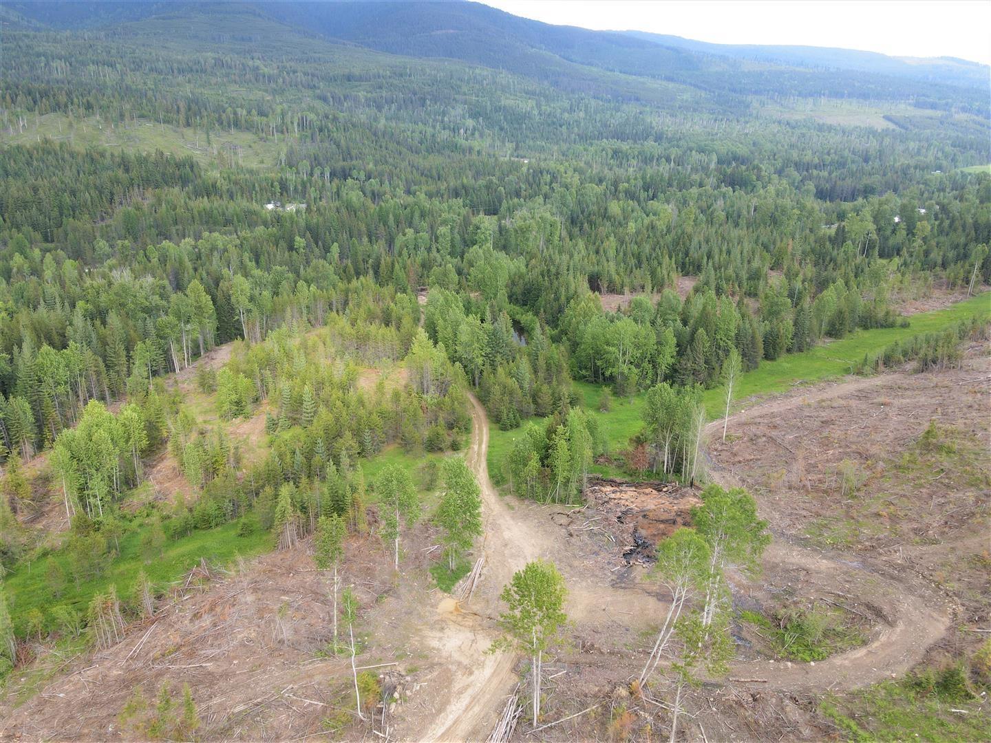 9468 Highway 3, Yahk, British Columbia  V0B 2P0 - Photo 13 - 2478777