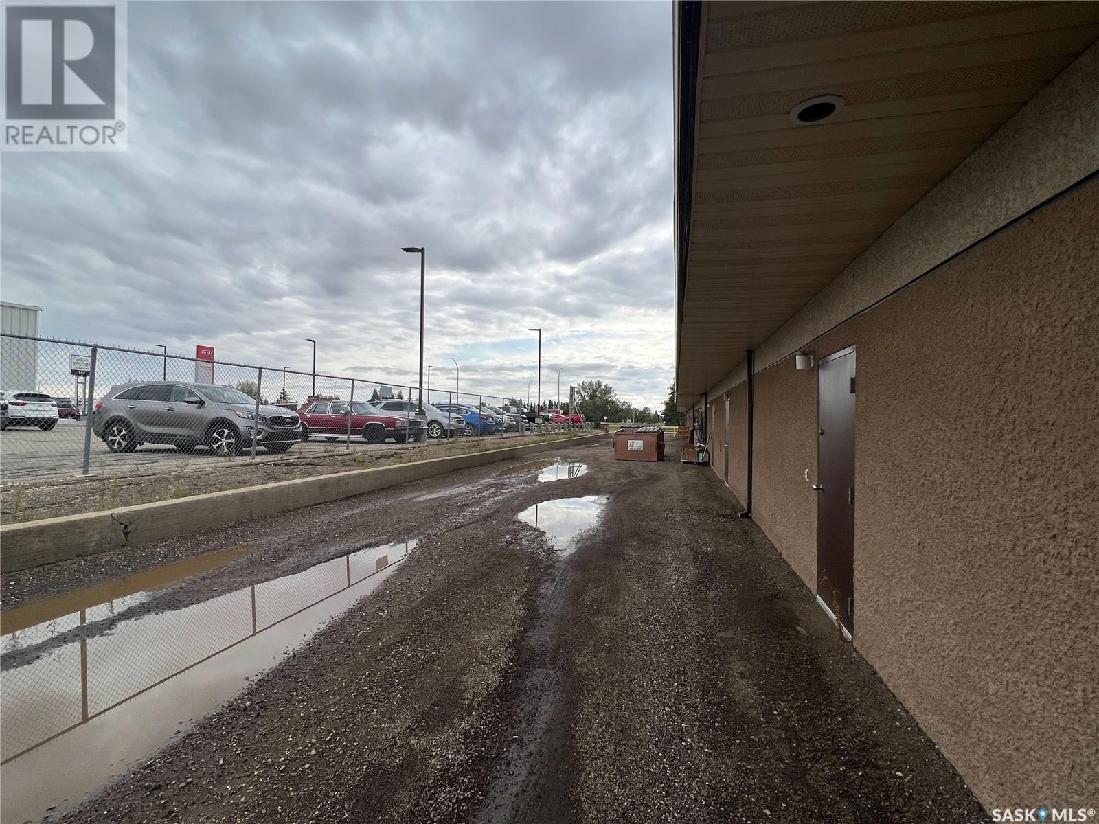 Property at 12 385 Broadway STREET E image 5