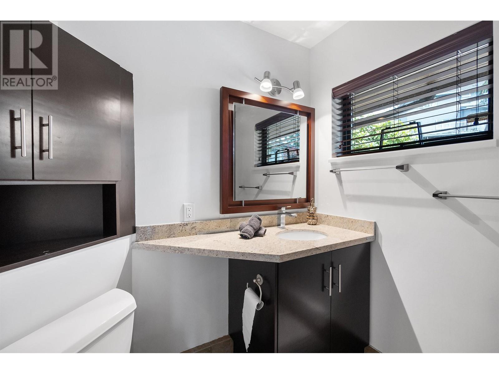 1280 Marsden Court, Burnaby, British Columbia  V5A 3N3 - Photo 39 - R2911283