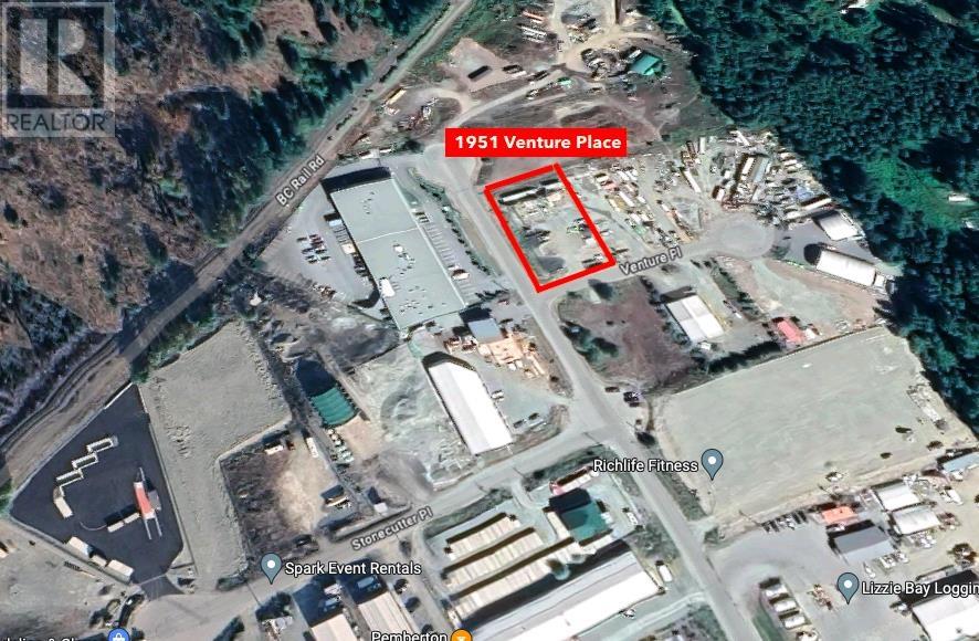 1951 Venture Place, Pemberton, British Columbia  V0N 2L0 - Photo 3 - C8061929