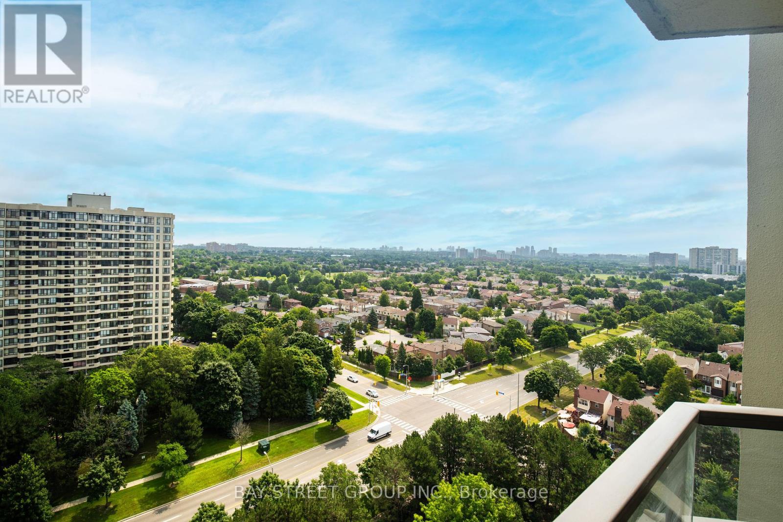 1705 - 175 Bamburgh Circle, Toronto (Steeles), Ontario  M1W 3X8 - Photo 20 - E9235485