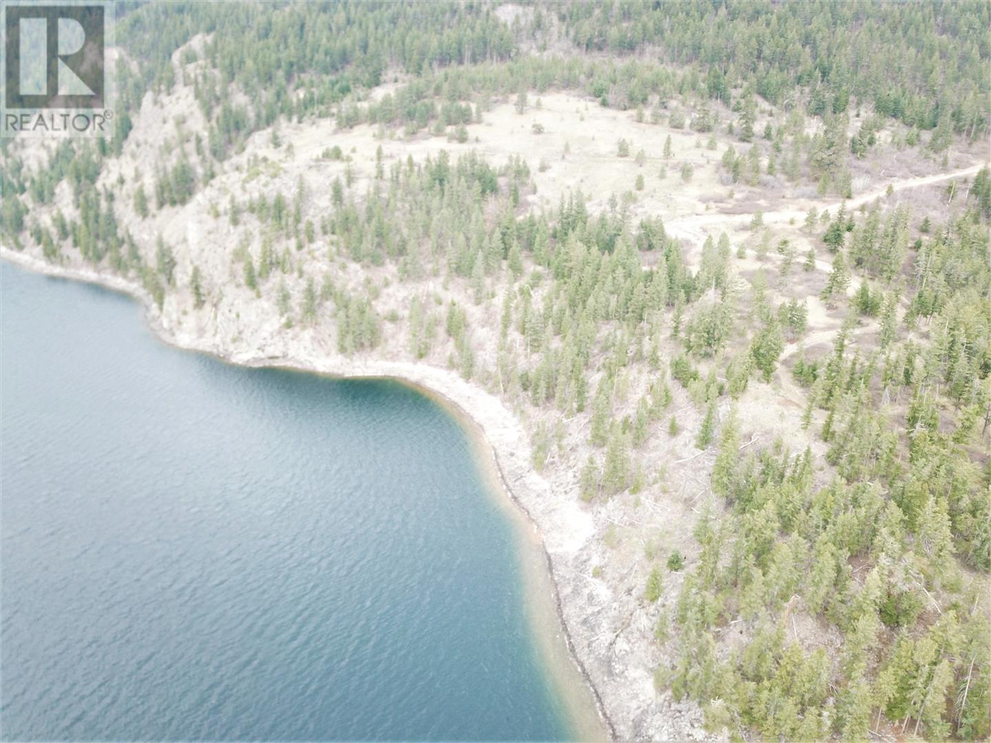 7080 Little Shuswap Lk, Chase, British Columbia   - Photo 15 - 180143