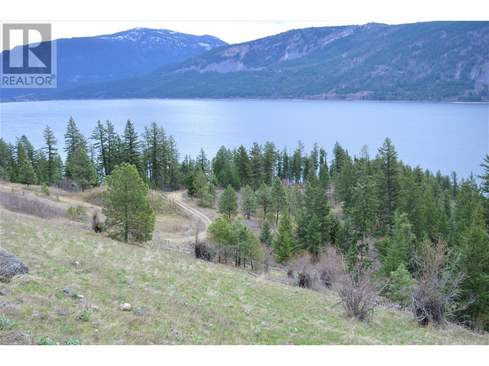 7080 Little Shuswap Lk, Chase, British Columbia   - Photo 26 - 180143