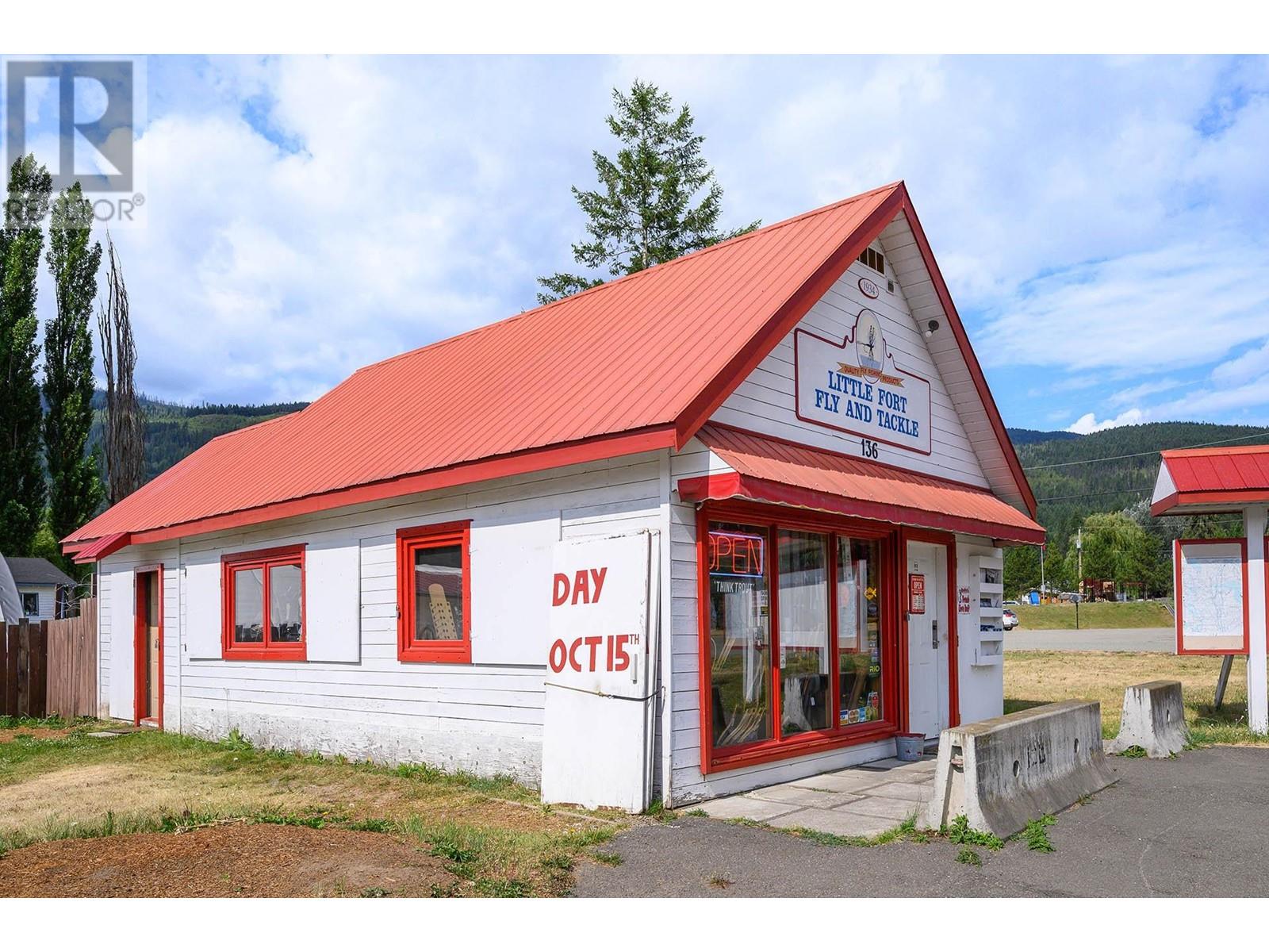 136 Highway 24, Little Fort, British Columbia    - Photo 31 - 180108