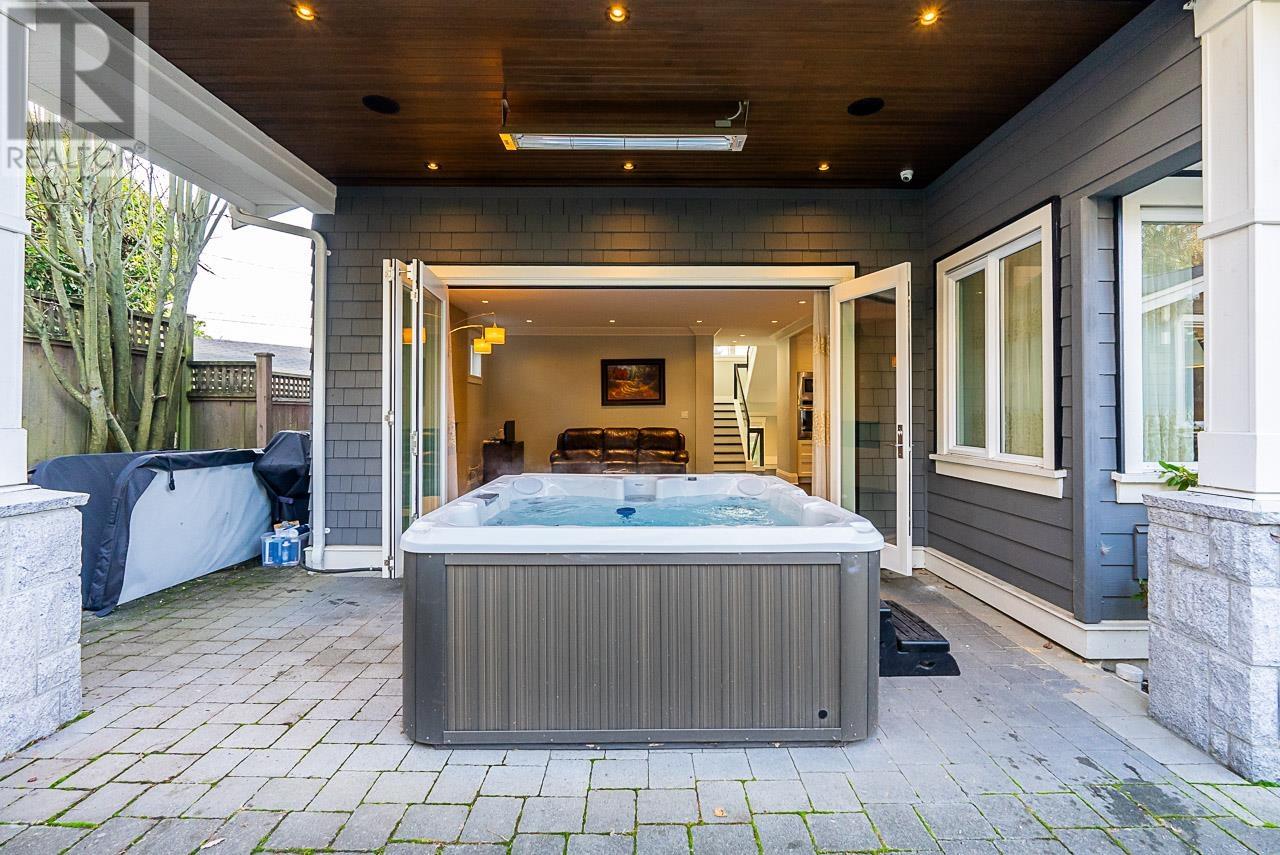 314 E Carisbrooke Road, North Vancouver, British Columbia  V7N 1N3 - Photo 40 - R2911215