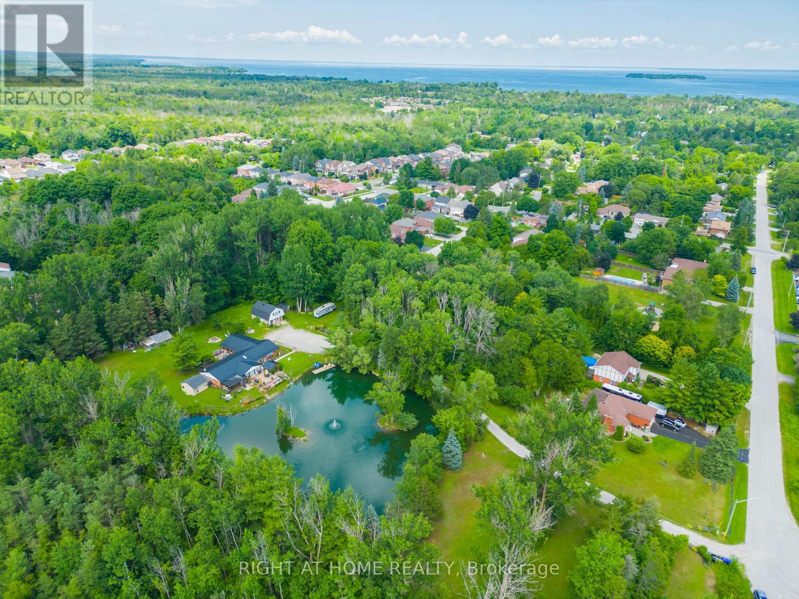 1114 Goshen Road E, Innisfil (Alcona), Ontario  L9S 2M5 - Photo 5 - N9236401