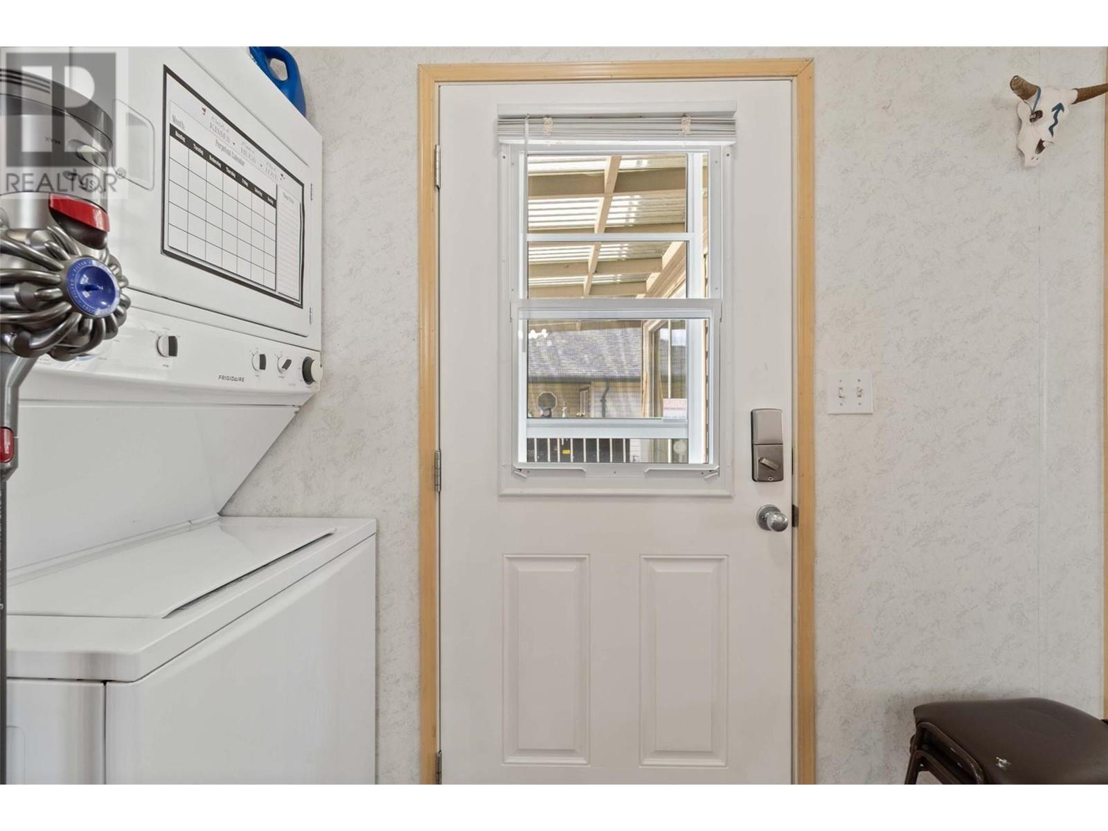 601 Beatty Avenue Nw Unit# 5, Salmon Arm, British Columbia  V1E 3J6 - Photo 8 - 10320992
