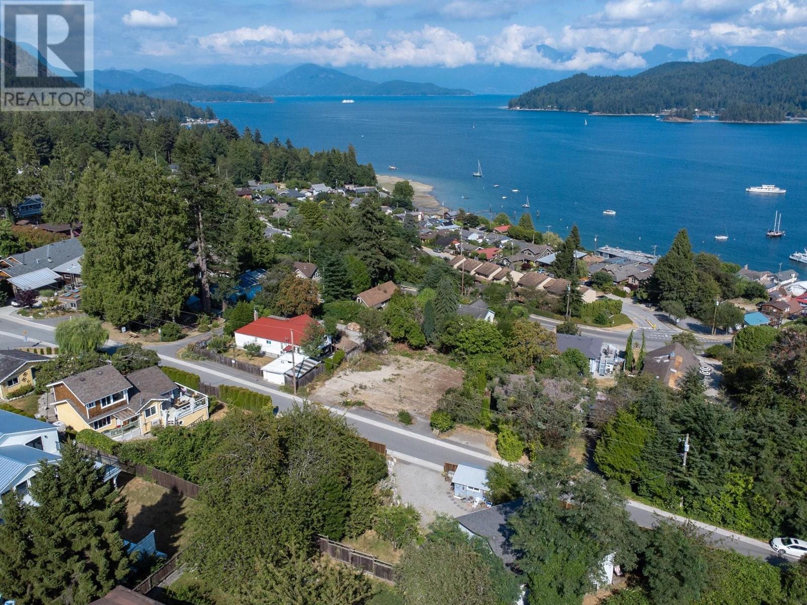 564 North Fletcher Road, Gibsons, British Columbia  V0N 1V9 - Photo 7 - R2911364