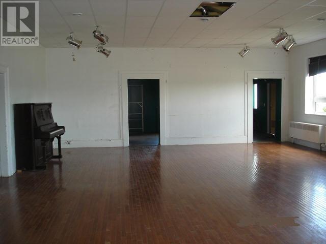 110 Clark St, And #400 - 406 Mackenzie Avenue,, Atikokan, Ontario  P0T 1C0 - Photo 15 - TB230402