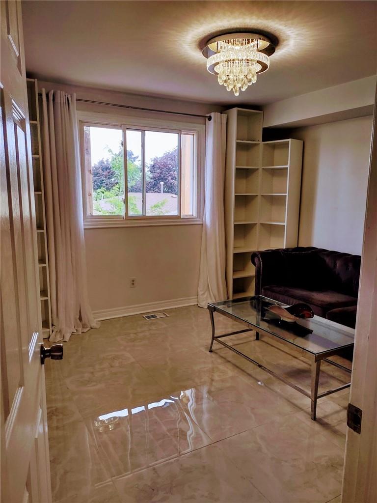 68 Napoli Drive, Hamilton, Ontario  L9C 6X2 - Photo 11 - H4200839