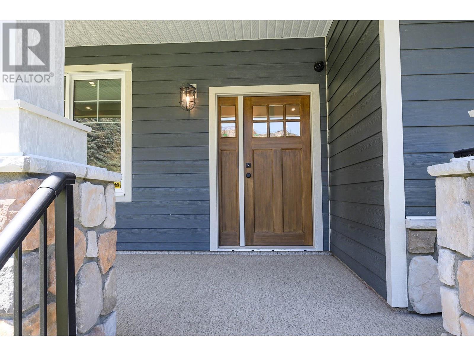 147-200 Grand Boulevard, Kamloops, British Columbia  V2C 0H3 - Photo 2 - 180138