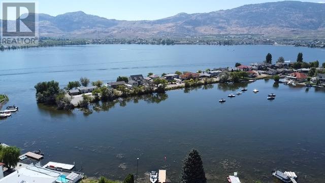 41 Bayview Crescent Osoyoos Photo 3