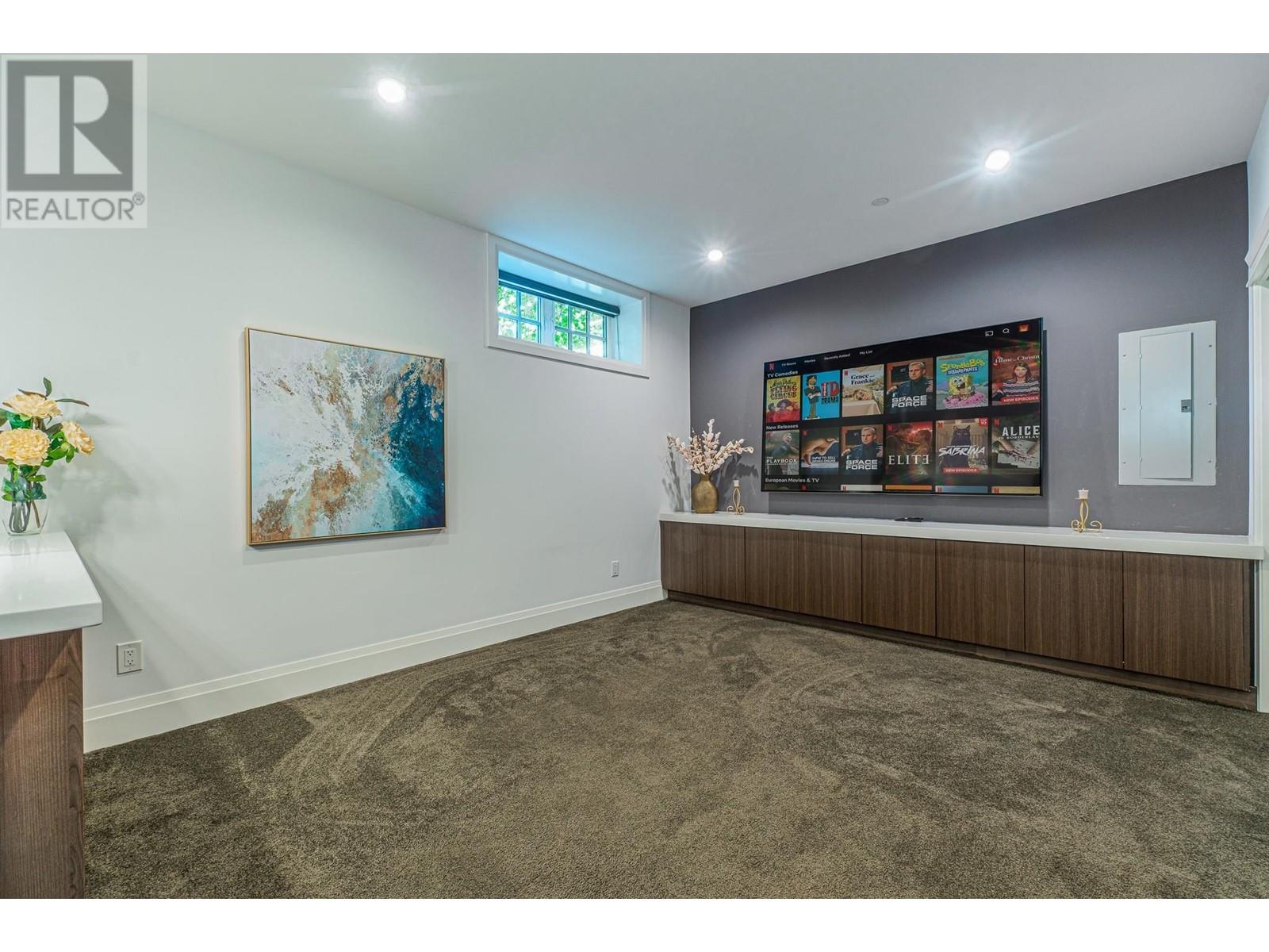 Listing Picture 22 of 27 : 3908 W 17TH AVENUE, Vancouver / 溫哥華 - 魯藝地產 Yvonne Lu Group - MLS Medallion Club Member