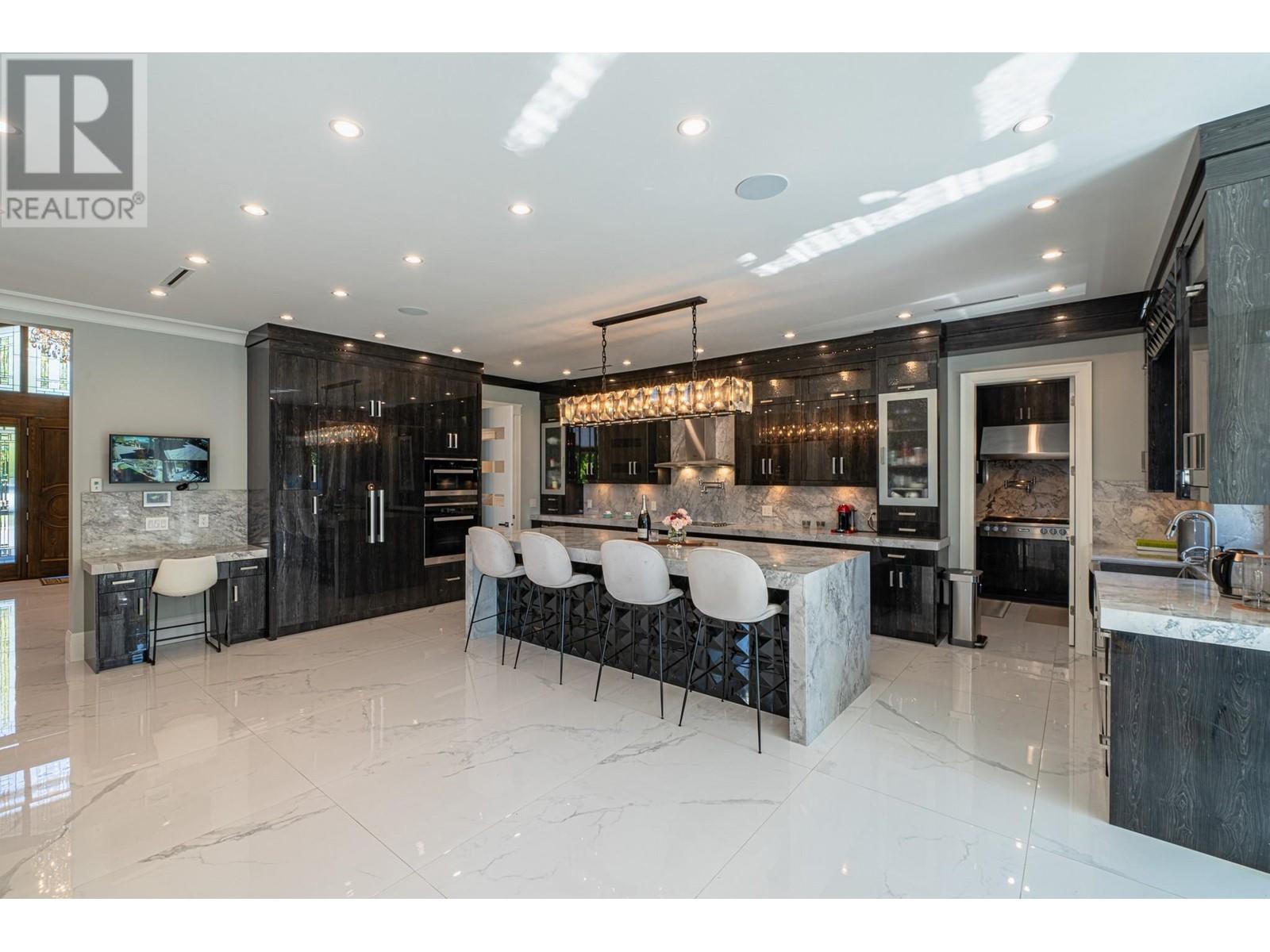 Listing Picture 11 of 40 : 5500 LANCING ROAD, Richmond / 烈治文 - 魯藝地產 Yvonne Lu Group - MLS Medallion Club Member