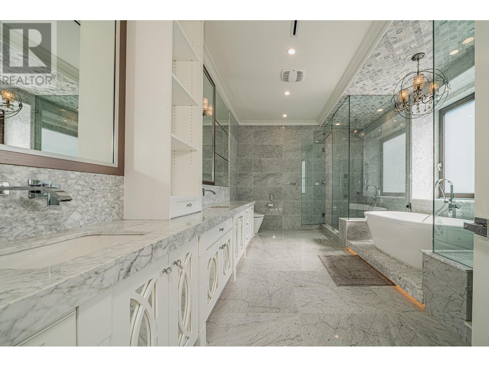 Listing Picture 21 of 40 : 5500 LANCING ROAD, Richmond / 烈治文 - 魯藝地產 Yvonne Lu Group - MLS Medallion Club Member