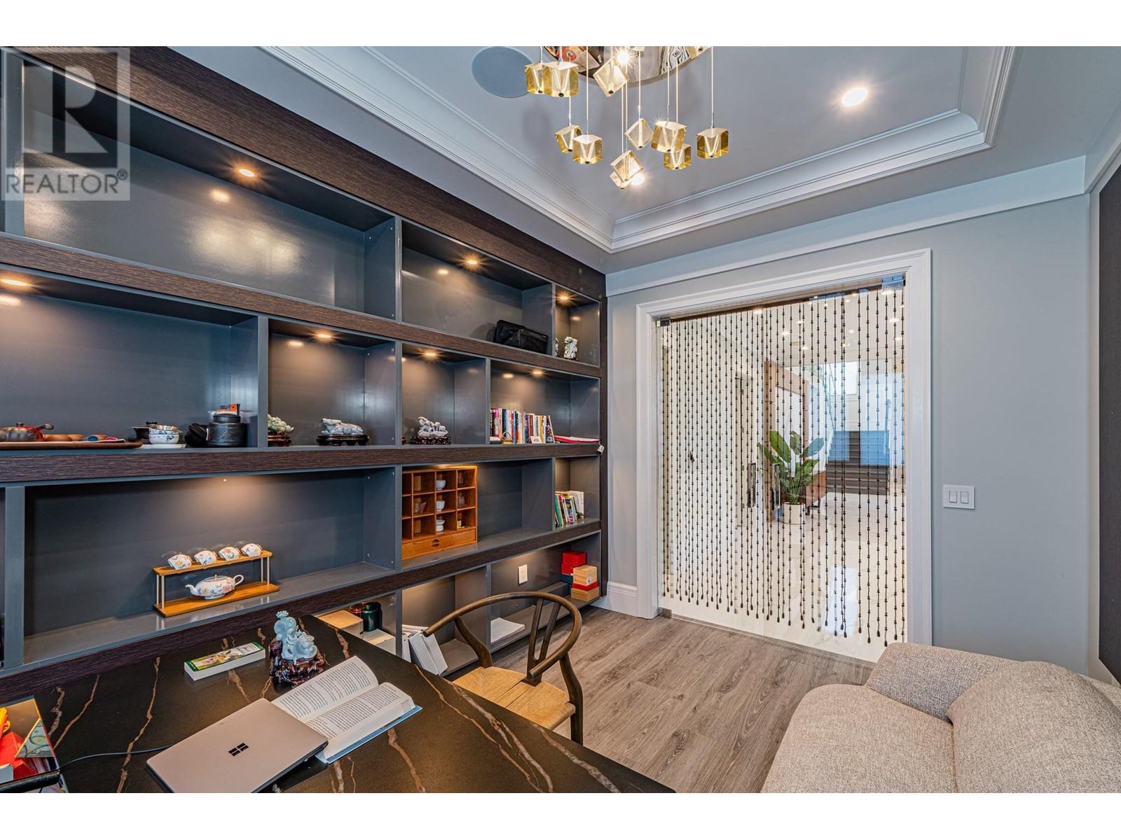 Listing Picture 27 of 40 : 5500 LANCING ROAD, Richmond / 烈治文 - 魯藝地產 Yvonne Lu Group - MLS Medallion Club Member