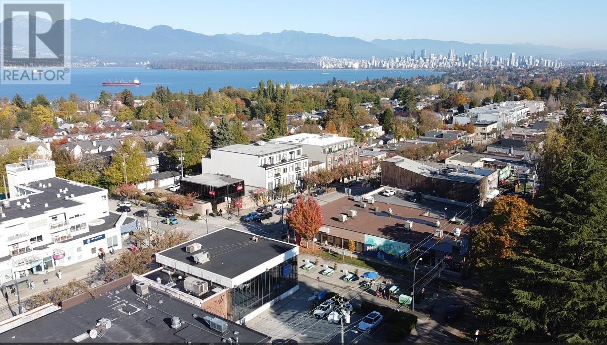 4502 W 10th, Vancouver, British Columbia  V6R 2J1 - Photo 2 - C8061947