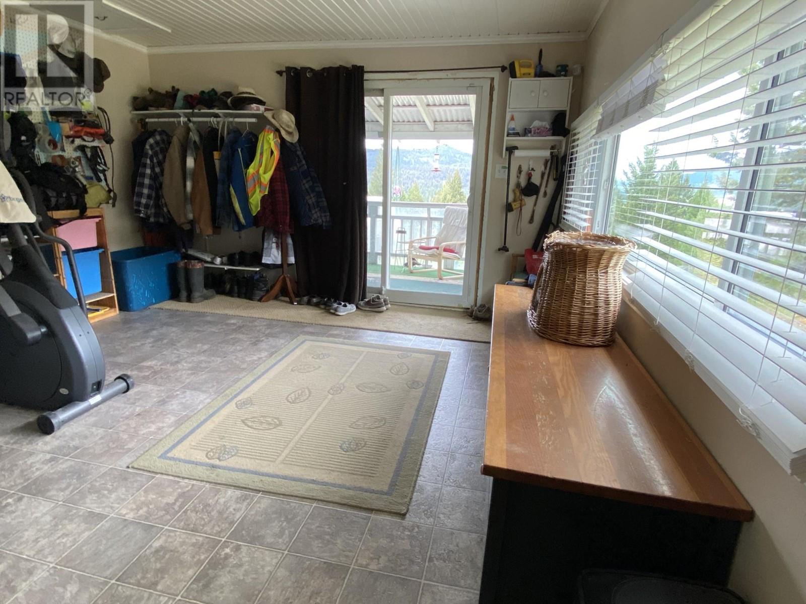 9661 Highway 97 C, Logan Lake, British Columbia  V1K 1M6 - Photo 27 - 180157