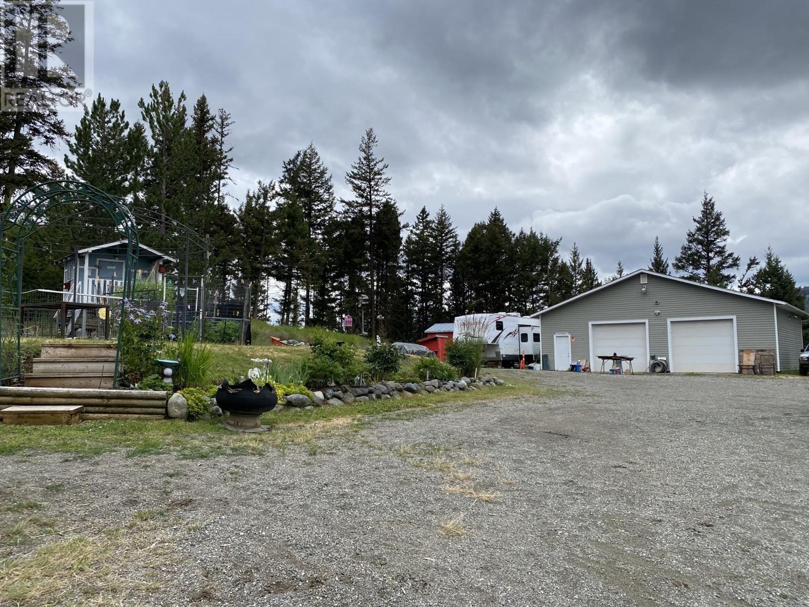 9661 Highway 97 C, Logan Lake, British Columbia  V1K 1M6 - Photo 31 - 180157
