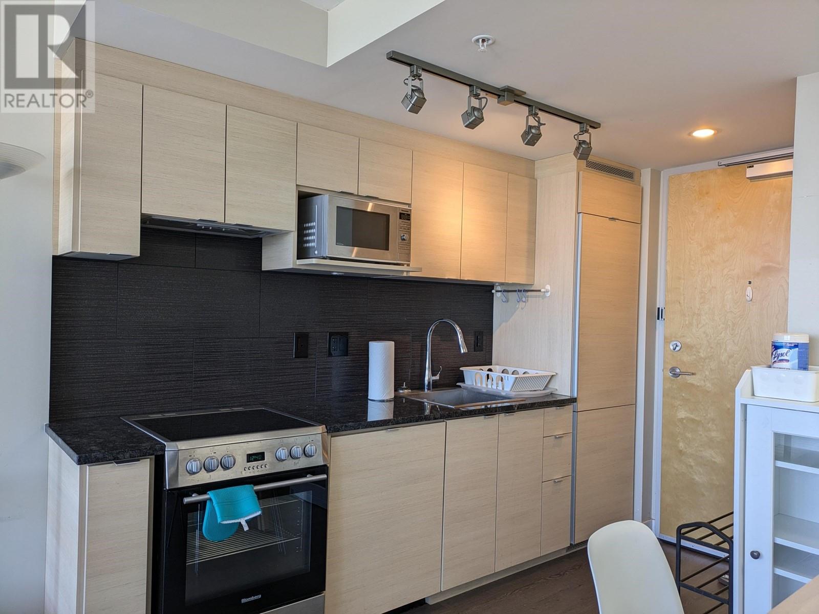 3201 488 Sw Marine Drive, Vancouver, British Columbia  V5X 0C6 - Photo 2 - R2911498