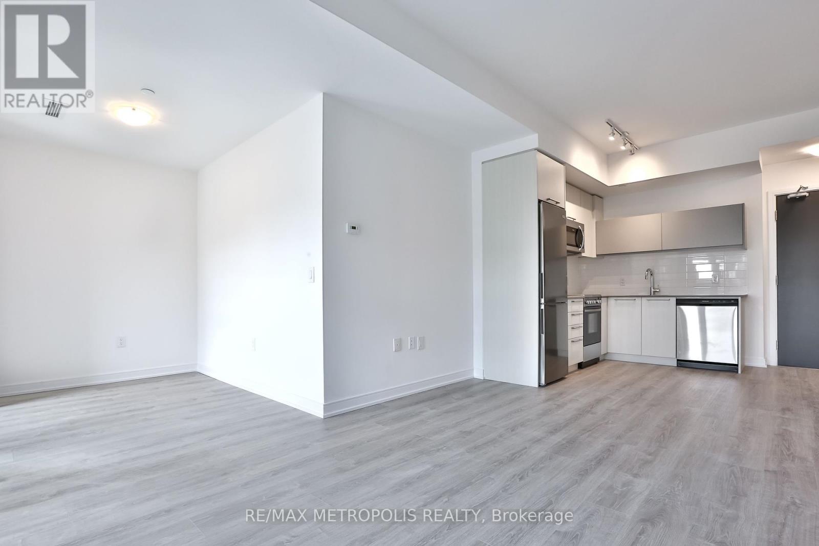 503 - 25 Neighbourhood Lane, Toronto (Stonegate-Queensway), Ontario  M8Y 0C4 - Photo 10 - W9236629