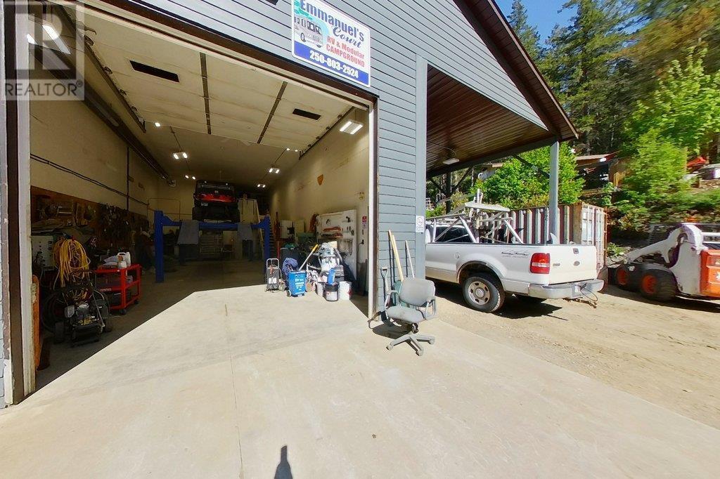 Property at 645 Badger Road image 5