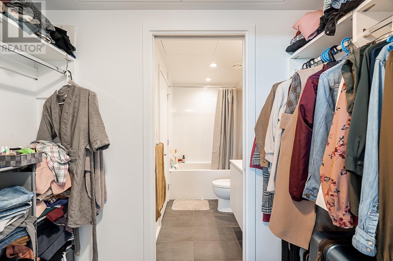 Listing Picture 15 of 28 : 1907 3888 EVERGREEN PLACE, Burnaby / 本拿比 - 魯藝地產 Yvonne Lu Group - MLS Medallion Club Member