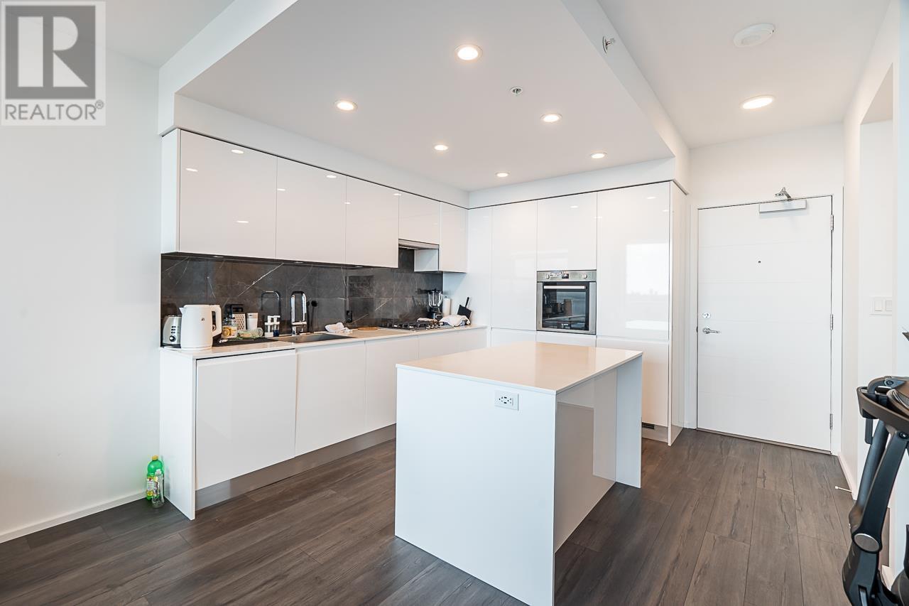 Listing Picture 6 of 28 : 1907 3888 EVERGREEN PLACE, Burnaby / 本拿比 - 魯藝地產 Yvonne Lu Group - MLS Medallion Club Member