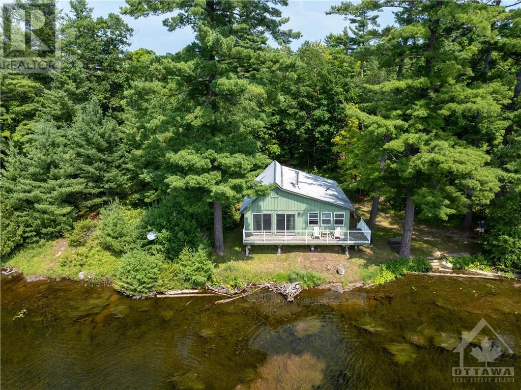 404 Horne Lake Road, Lanark Highlands, Ontario  K0G 1K0 - Photo 1 - 1403777