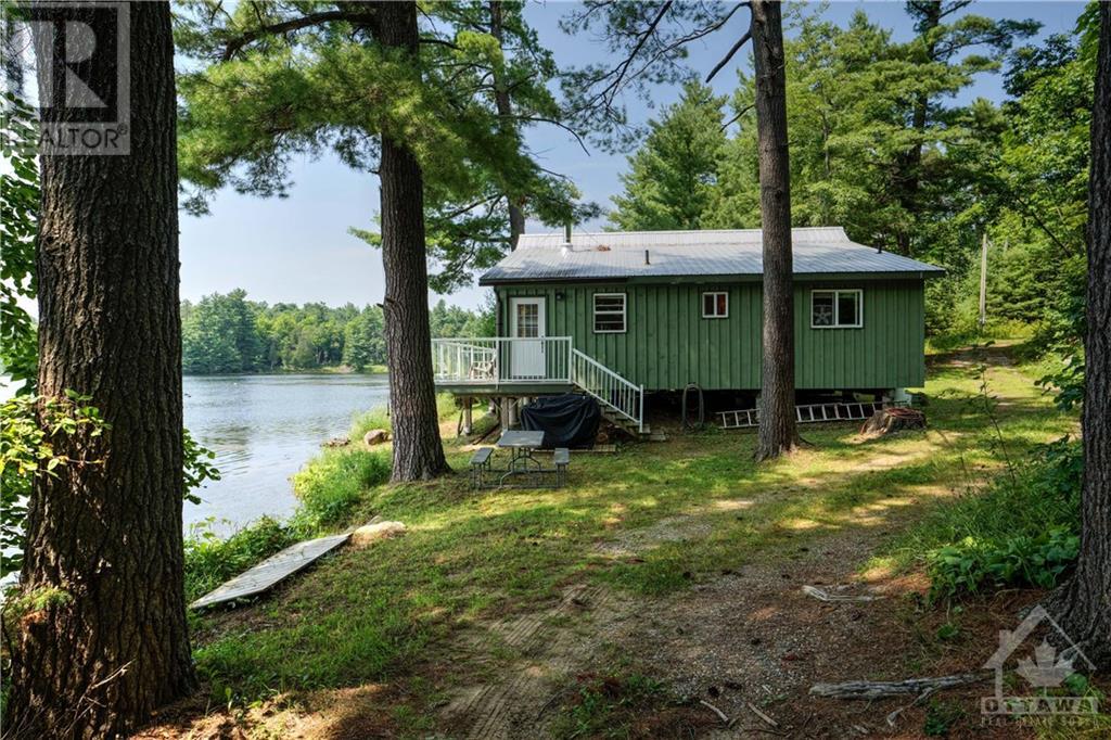 404 Horne Lake Road, Lanark Highlands, Ontario  K0G 1K0 - Photo 2 - 1403777