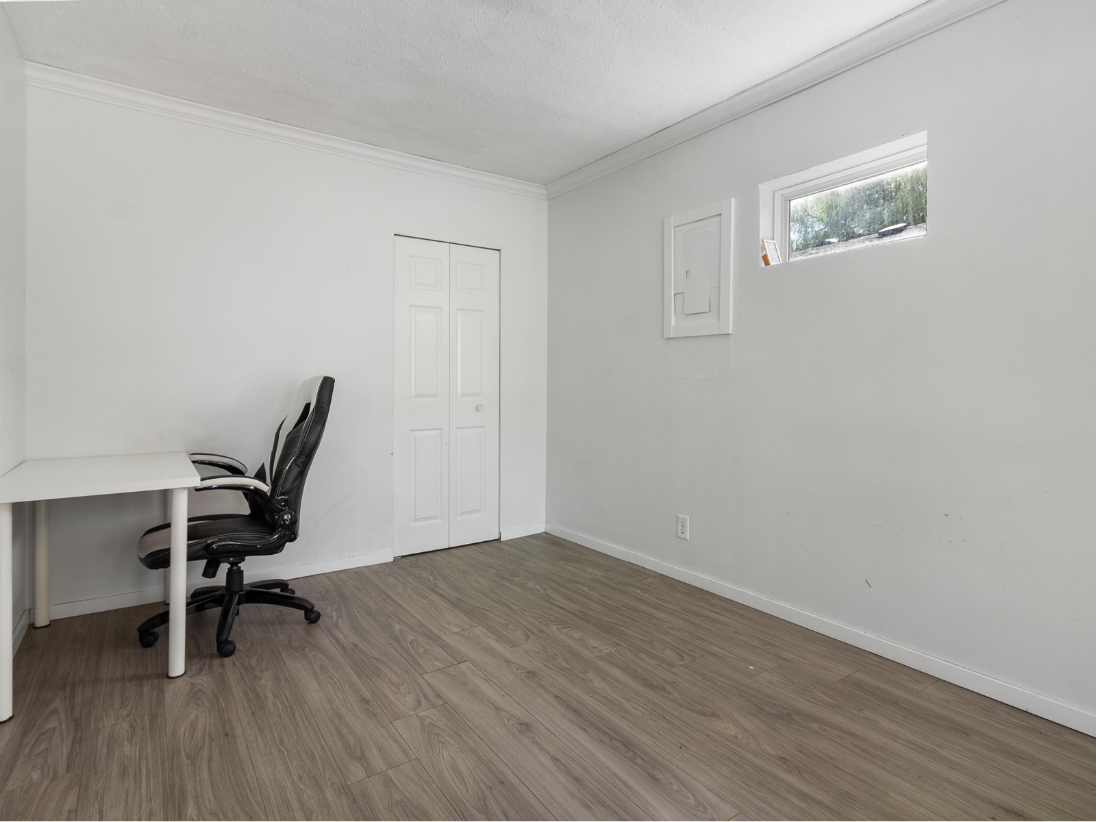 17464 58 Avenue, Surrey, British Columbia  V3S 1L2 - Photo 7 - R2909530