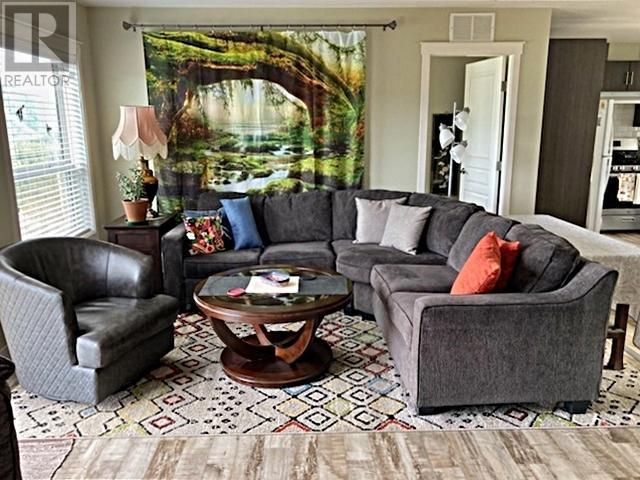 1077 Clearwater Valley Rd, Clearwater, British Columbia  V0E 1N1 - Photo 11 - 180158