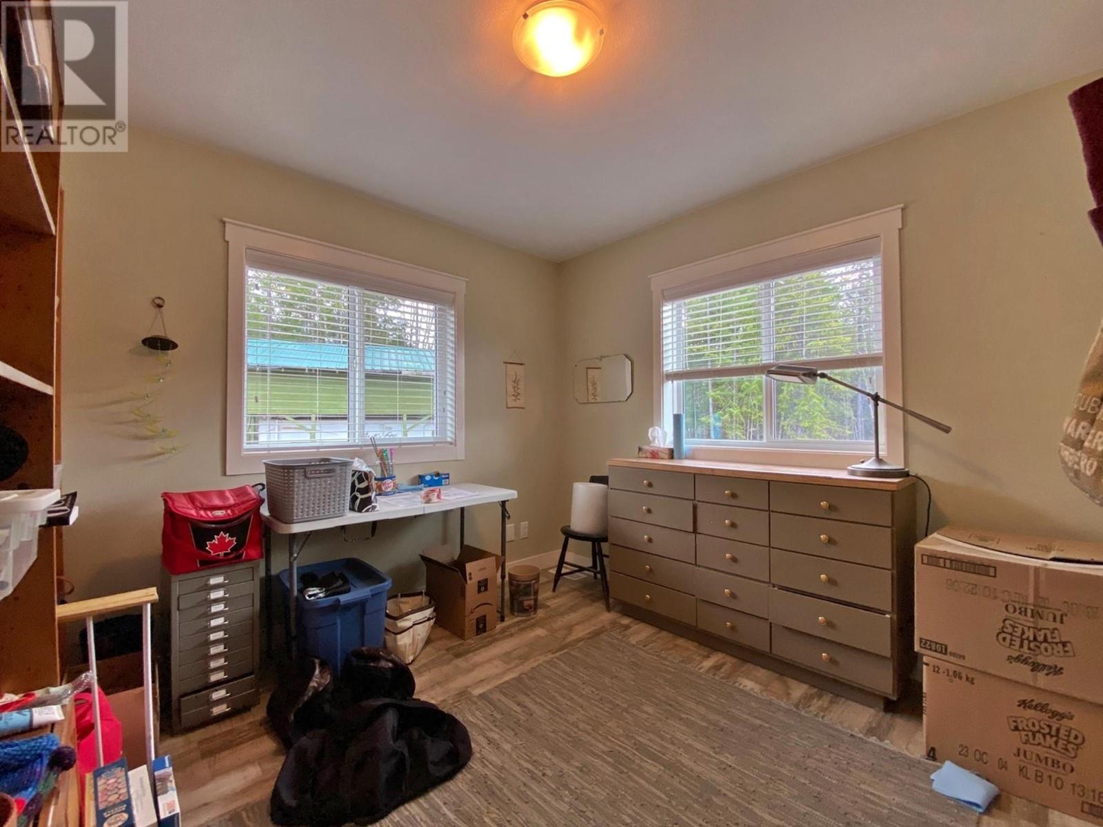 1077 Clearwater Valley Rd, Clearwater, British Columbia  V0E 1N1 - Photo 20 - 180158