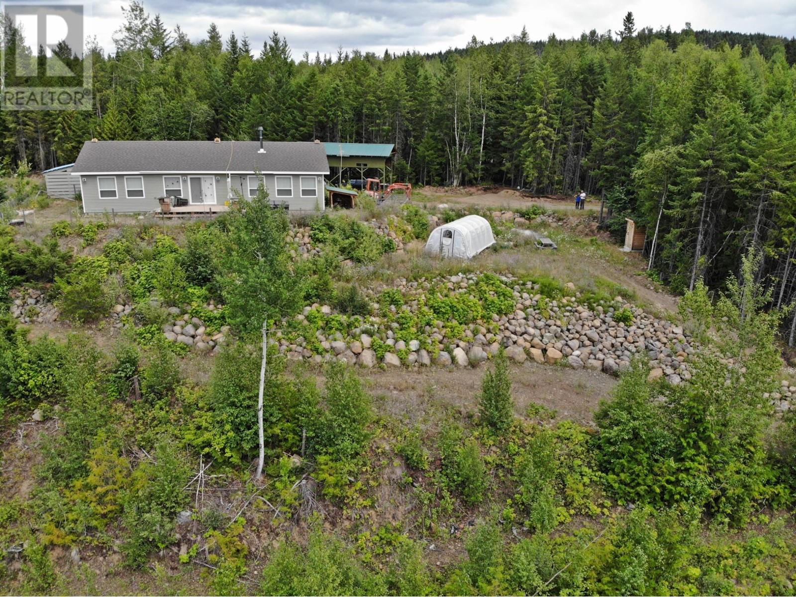 1077 Clearwater Valley Rd, Clearwater, British Columbia  V0E 1N1 - Photo 43 - 180158