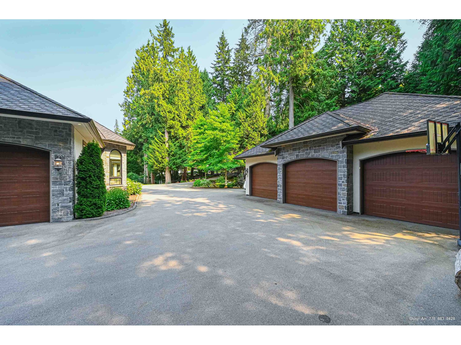 13479 Vine Maple Drive, Surrey, British Columbia  V4P 1W8 - Photo 31 - R2911388
