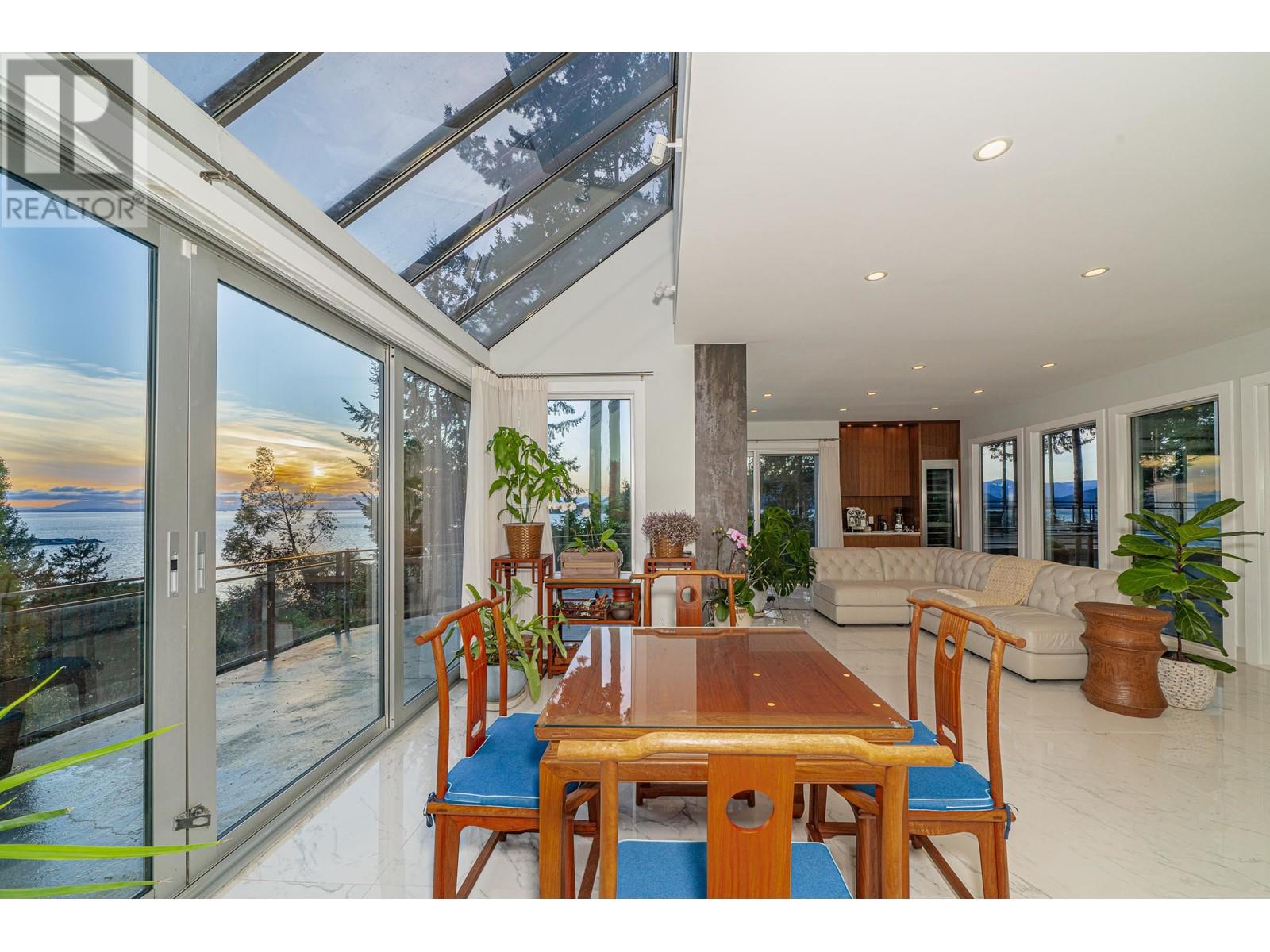 5290 Gulf Place, West Vancouver, British Columbia  V7W 2V9 - Photo 9 - R2911210