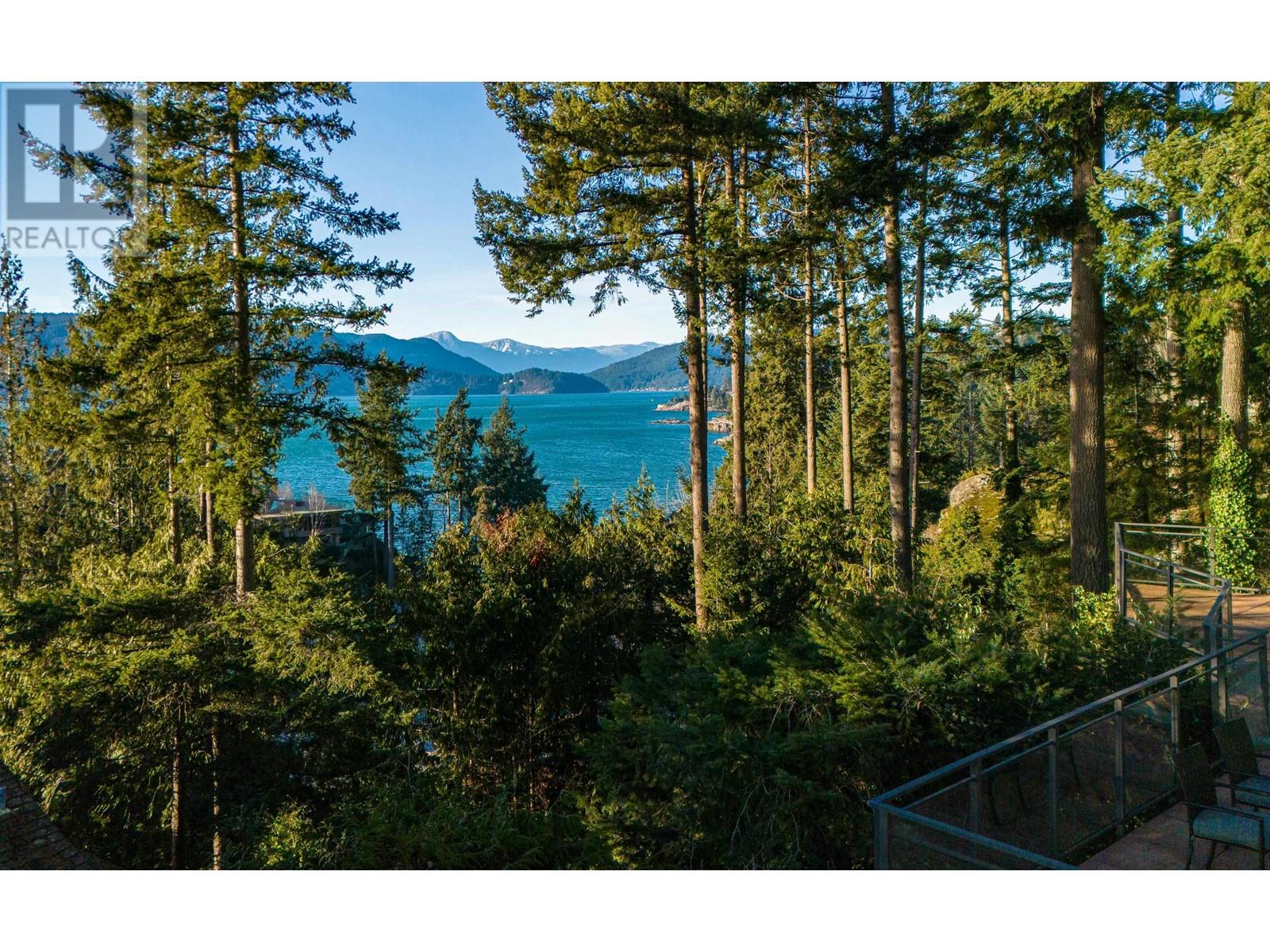 5290 Gulf Place, West Vancouver, British Columbia  V7W 2V9 - Photo 37 - R2911210