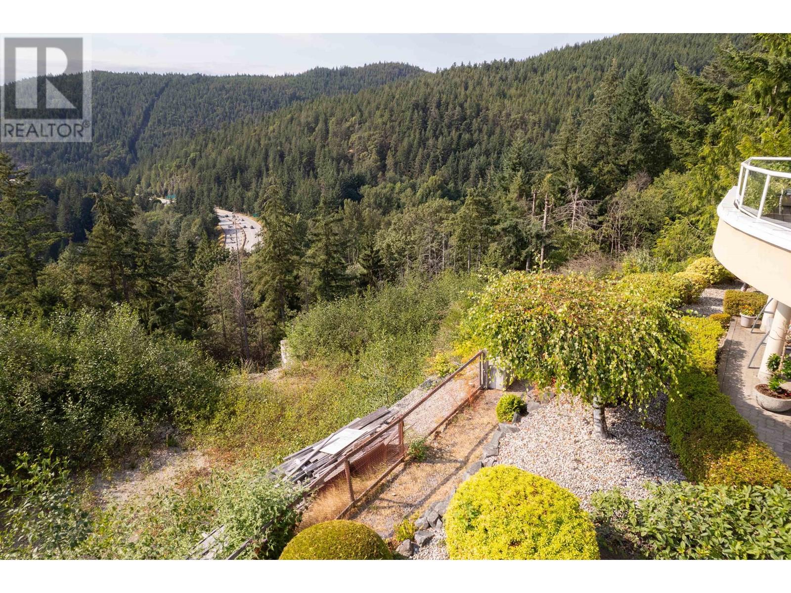 4783 Westwood Place, West Vancouver, British Columbia  V7S 3C1 - Photo 19 - R2911225