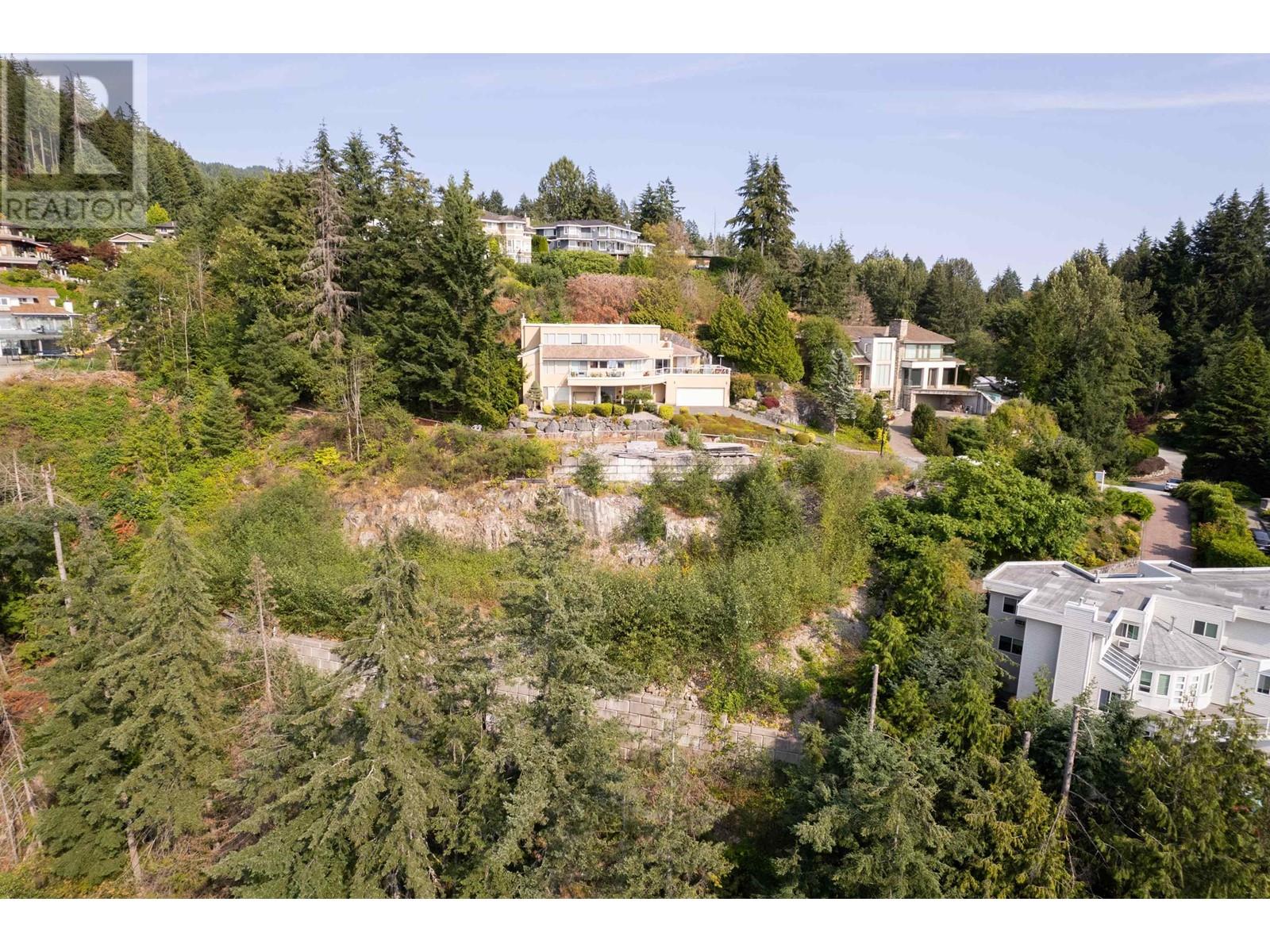 4783 Westwood Place, West Vancouver, British Columbia  V7S 3C1 - Photo 37 - R2911225