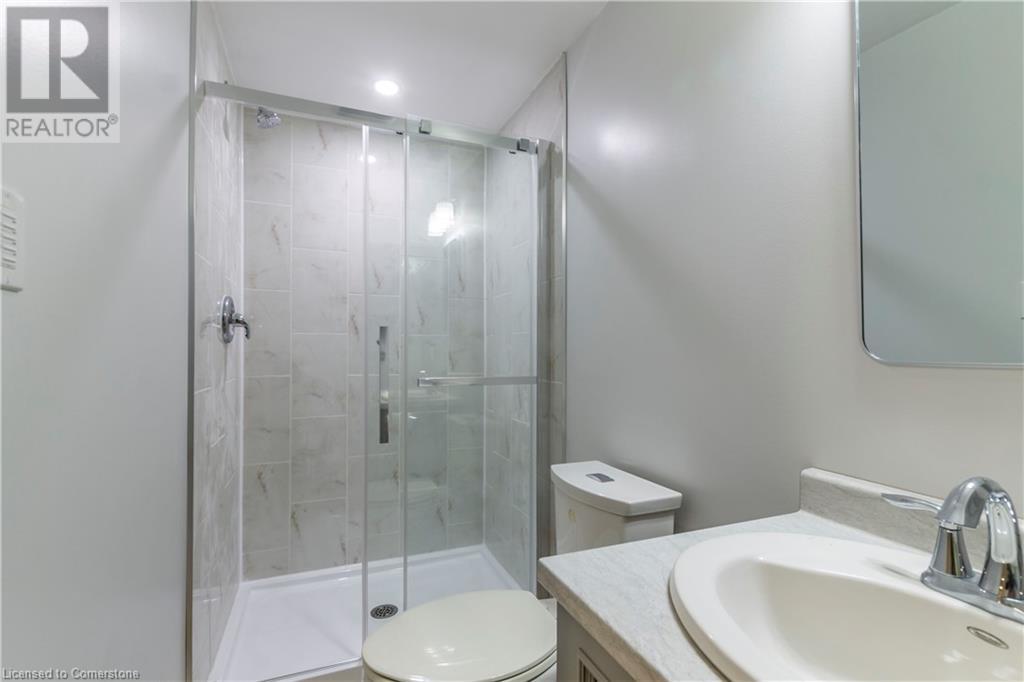 99 Nickolas Crescent Unit# B, Cambridge, Ontario  N3C 3L7 - Photo 14 - 40627817