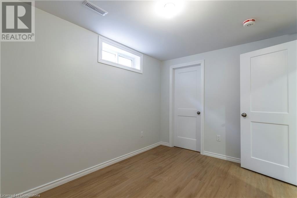 99 Nickolas Crescent Unit# B, Cambridge, Ontario  N3C 3L7 - Photo 17 - 40627817