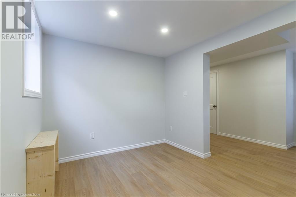 99 Nickolas Crescent Unit# B, Cambridge, Ontario  N3C 3L7 - Photo 21 - 40627817
