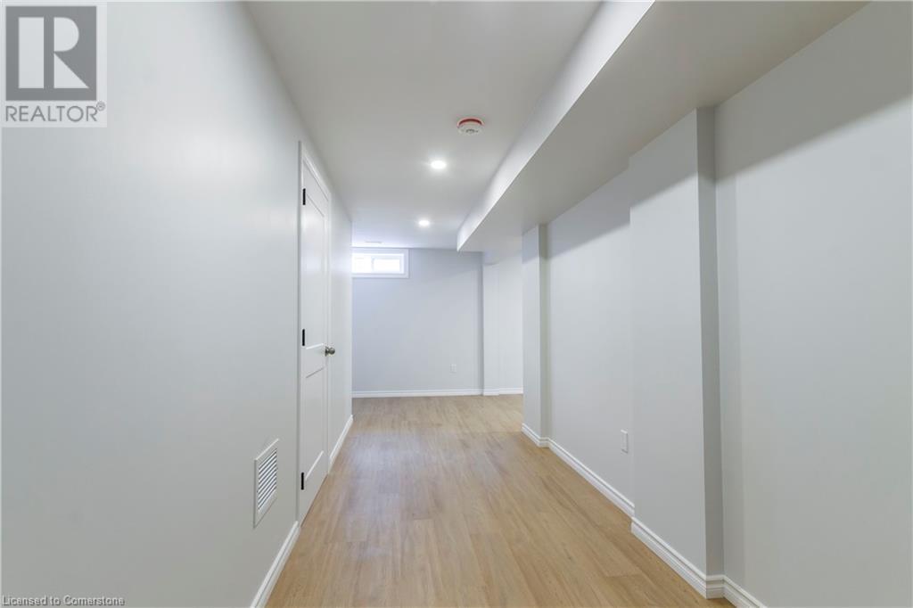 99 Nickolas Crescent Unit# B, Cambridge, Ontario  N3C 3L7 - Photo 23 - 40627817