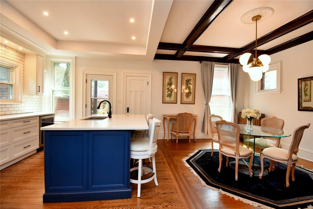 Image of property at 185 Fairleigh Avenue S